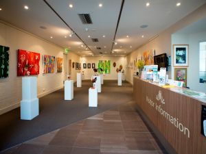 Australian National Botanic Gardens Visitor Centre Gallery - Yamba Accommodation